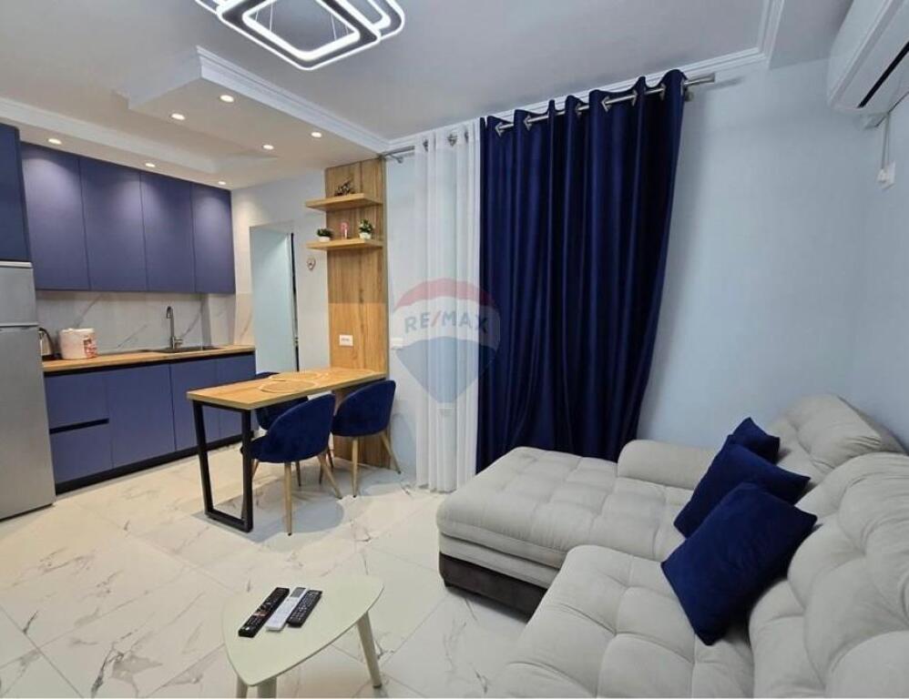 1+1 me qira tek Rruga e Elbasanit