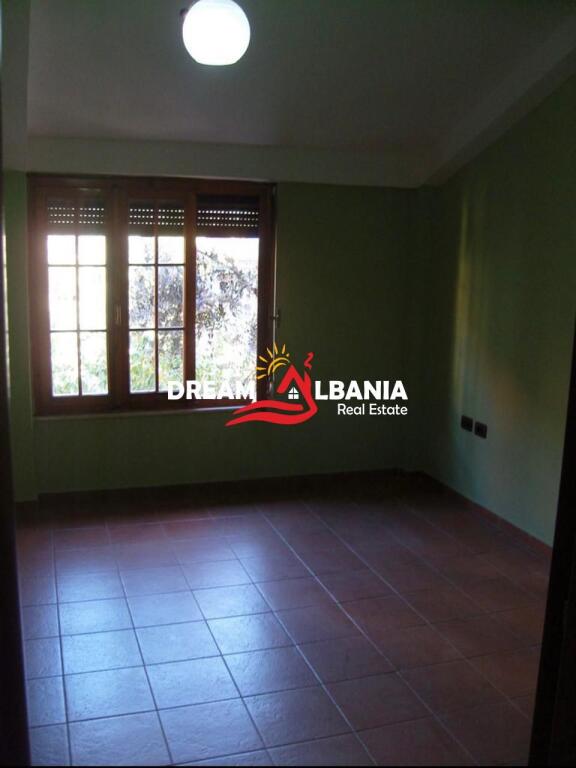 Vile private ne shitje ne zonen e Don Bosco prane kompleksit Vizion Plus (ID 4151040).