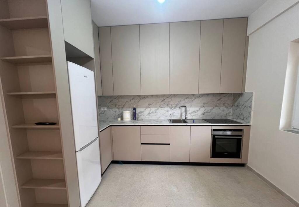 ✨ Edificio Residenziale – Piano Villa in Affitto nel Comune di Parigi