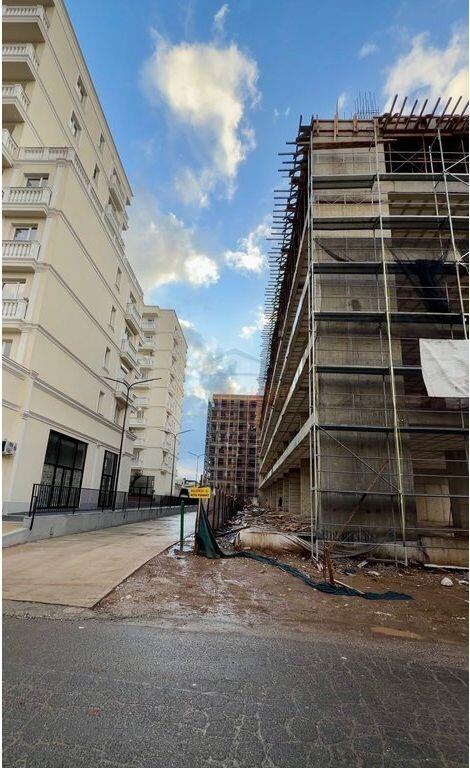 In vendita, Appartamento 3+1, Complesso Mëhillaj Kamëz