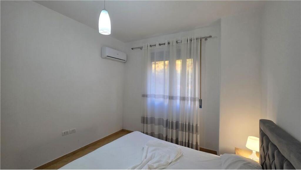 Super Opportunity Apartment 1+1 for sale in Vlore