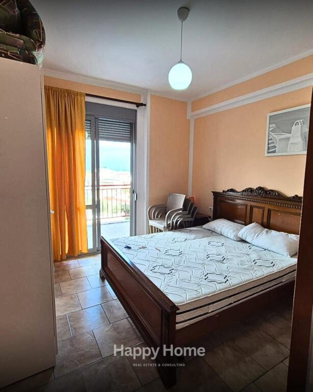 💣MUNDESI FANTASTIKE INVESTIMI AiR BNB ose BANIM.💣  ❤️ 2Apartamente ngjitur me njera tjetren.  Shiten 2 apartamente  1+1  vec e vec ose te dyja bashke, në një zonë shumë të kërkuar të Orikumit, Vlorë, ideal si për banim ashtu edhe për investim.   