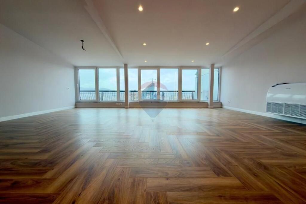 Duplex for sale at Shallvaret!