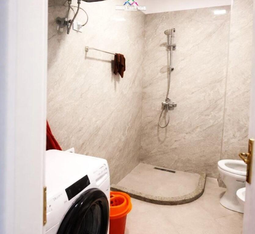 Appartamento in affitto 2+1 a Shkoze (ID B2201674) Tirana