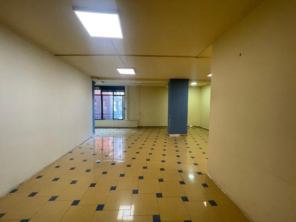 BUSINESS PREMISES FOR SALE 107 M2 MYSLYM SHYRI