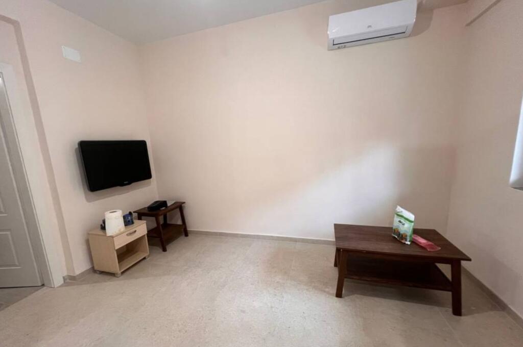 🌆 In Affitto – Piano Villa 1+1 nel Comune di Parigi con Balcone