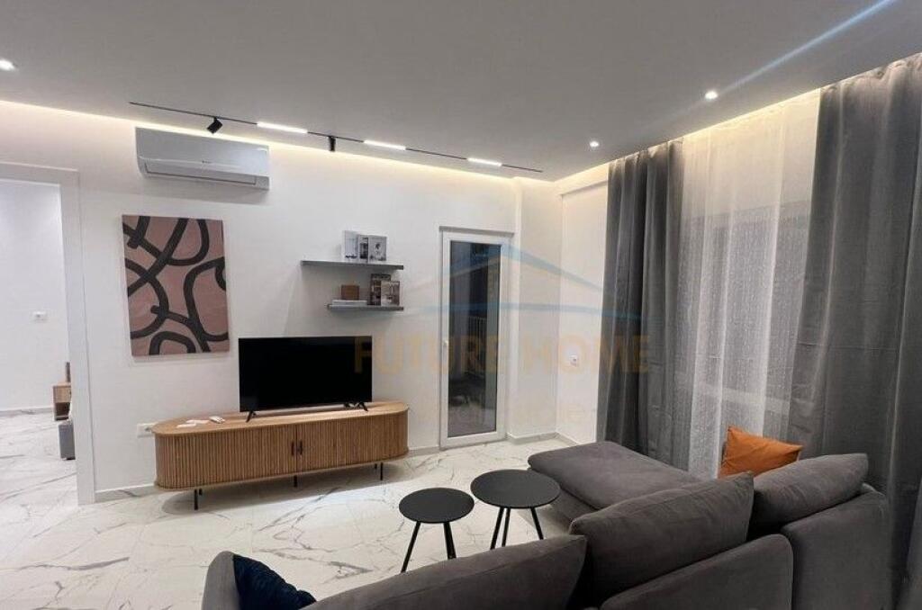 Qera, Apartament 1+1 , Zogu i Zi, Tirane.