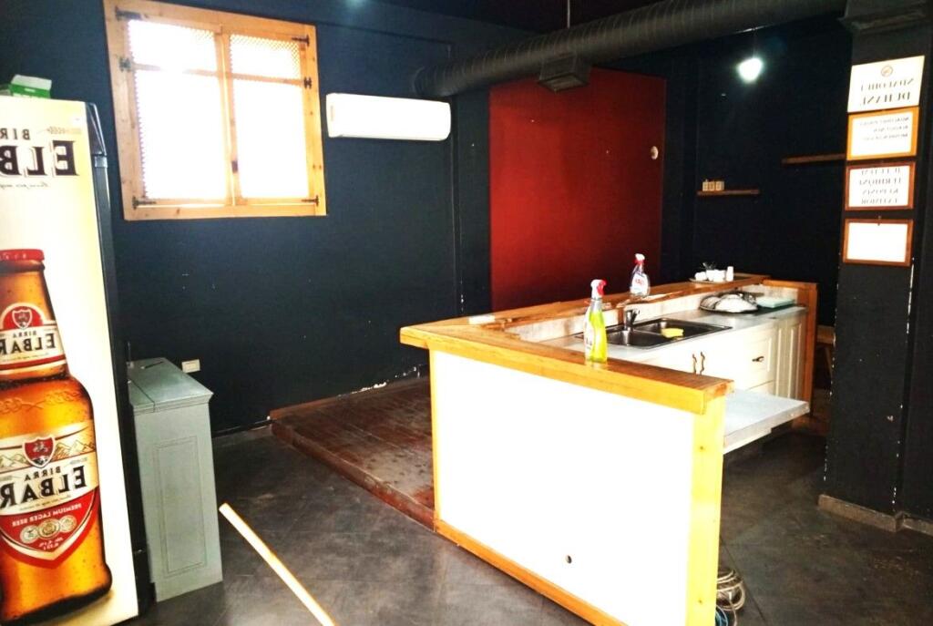 Premises\Pizzeria for rent at the Paris Commune (ID BL2157) Tirana