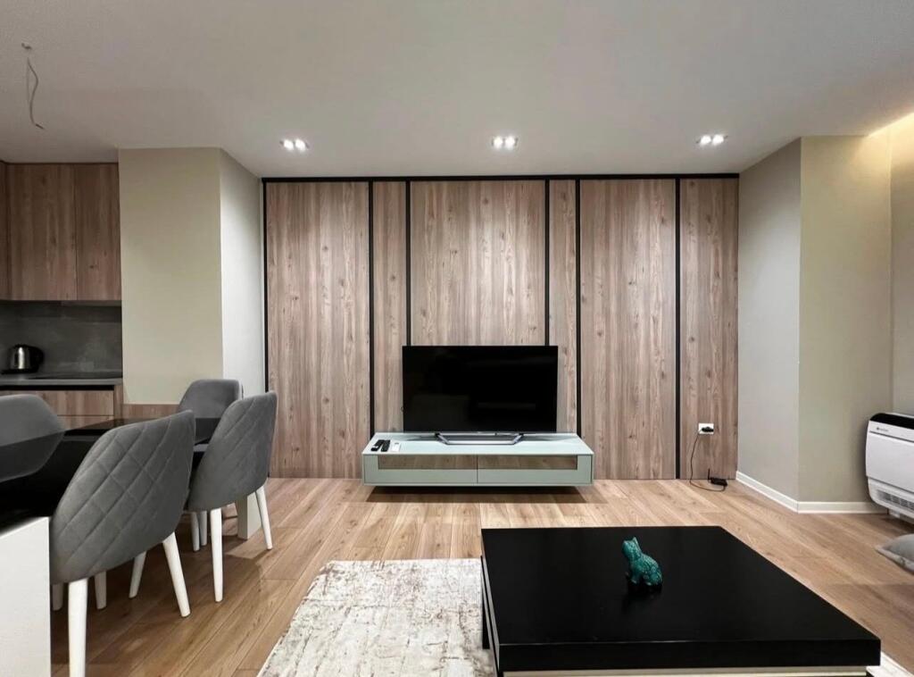 Apartament 1+1 tek Bulevardi Zogu  I