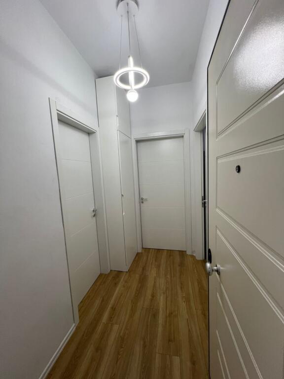 Apartment 1+1 for rent at Fusha e Aviacionit