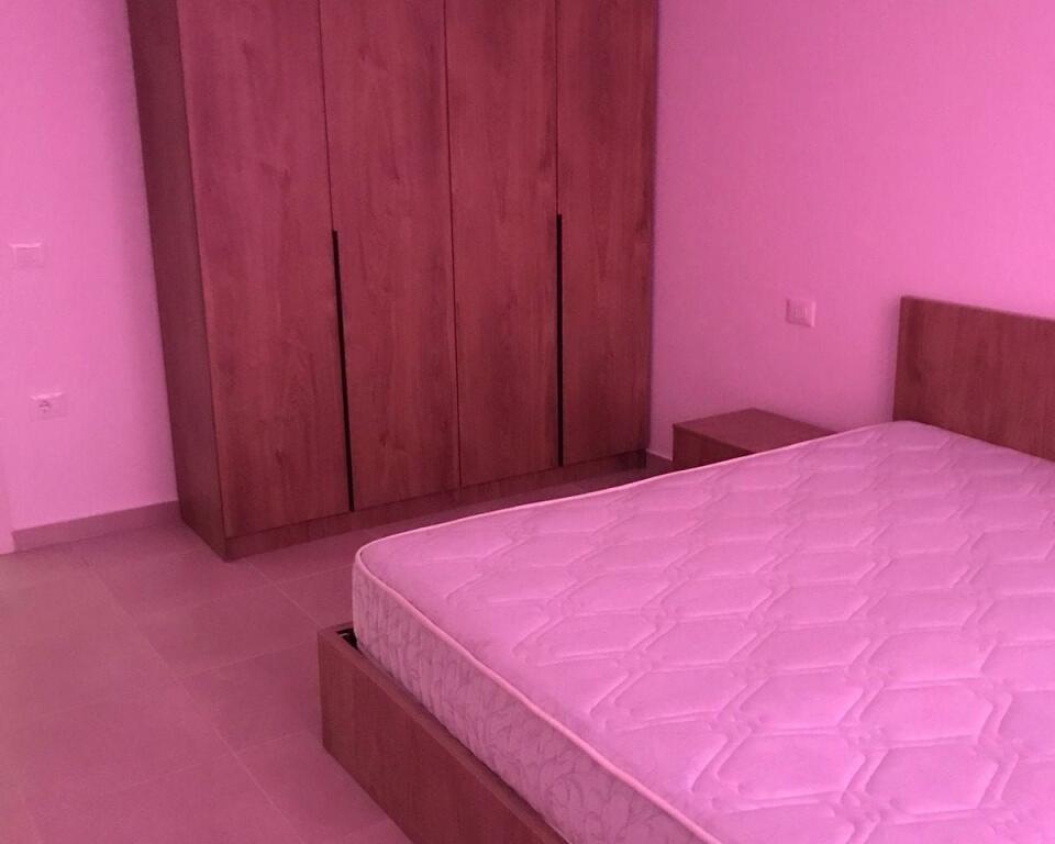 APARTAMENT ME QERA 1+1 YZBERISHT 40.000 LEKE