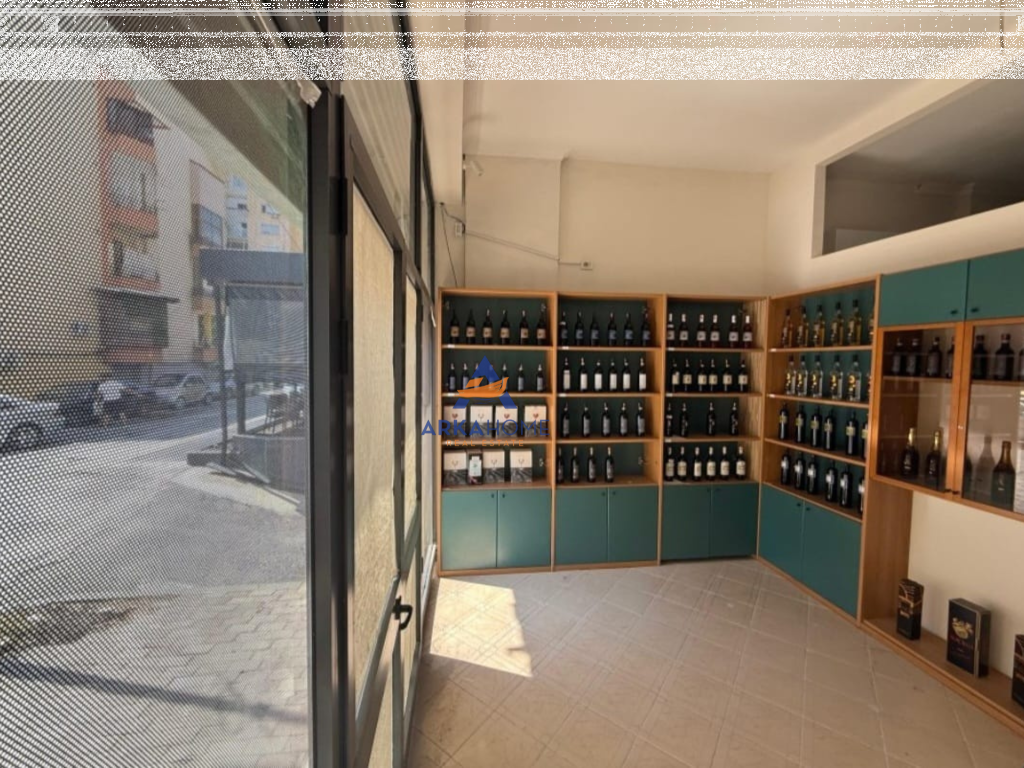 BUSINESS PREMISES FOR SALE 103M2 "GJERGJ LEGISI STREET FORMER CUSTOMS, LAPRAKE" 169,000 EURO (NEGOTIABLE PRICE)
