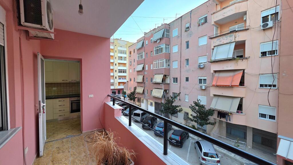 Apartment 2+1 for rent at Nisatel, Çipajve St.