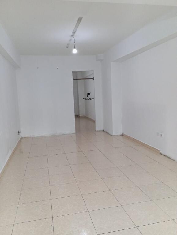 SHOP FOR RENT 55 M2 SELITE 55,000 LEKE