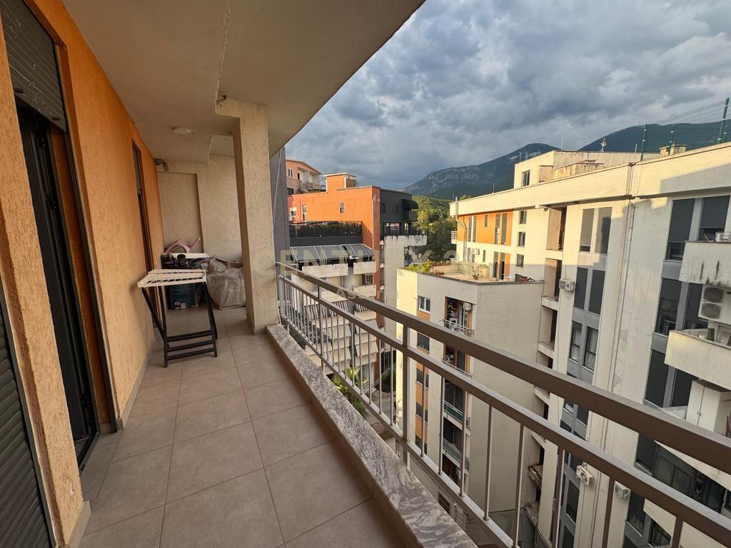 Apartment 2+1+2 for sale, WITH 100% CREDIT