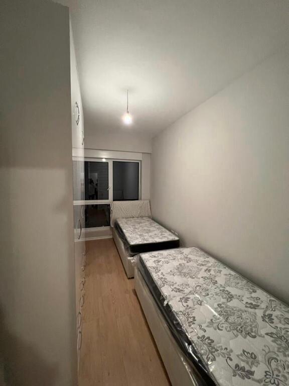 🏡 SHITET APARTAMENT 2+1+2 – KOMPLEKSI KONTAKT, 21 DHJETORI✨
