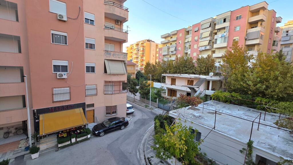 Apartment 2+1 for rent at Nisatel, Çipajve St.