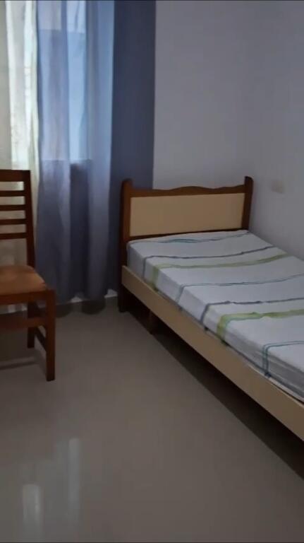 GARSIONERE 200 EURO.BAR BROOCLYN,QYTET STUDENTI