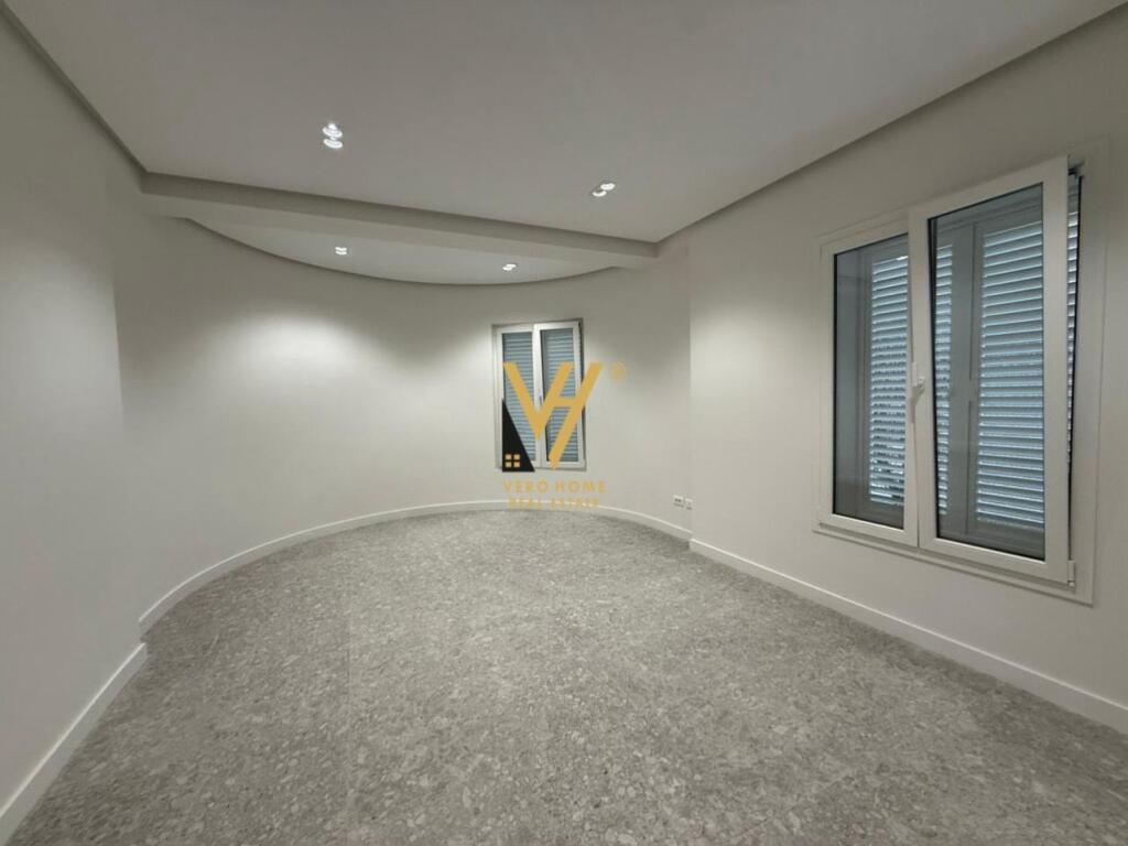 BUSINESS BUILDING FOR RENT ON ELBASAN STREET 9,000 EURO