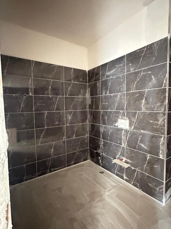 Appartamento 2+1, Ex campo di aviazione GRT