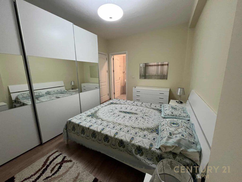 Apartament 2+1+2 me qira te Kodra e Diellit 1