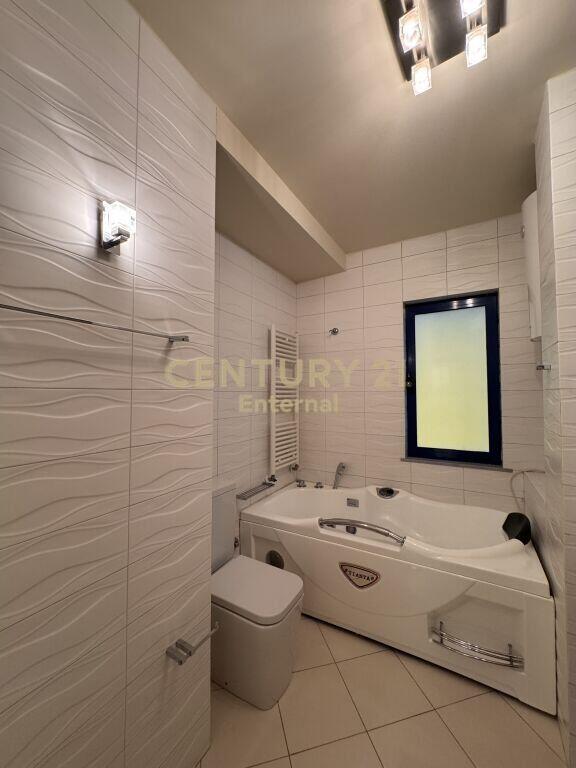 Appartamento 3+1+2 + Posto Auto in affitto in Via Kosovareve