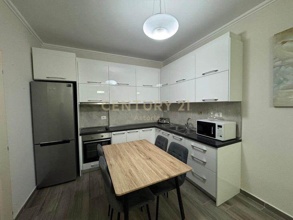 JEPET APARTAMENT 1+1 ME QIRA TEK DY PALMAT, ASTIR