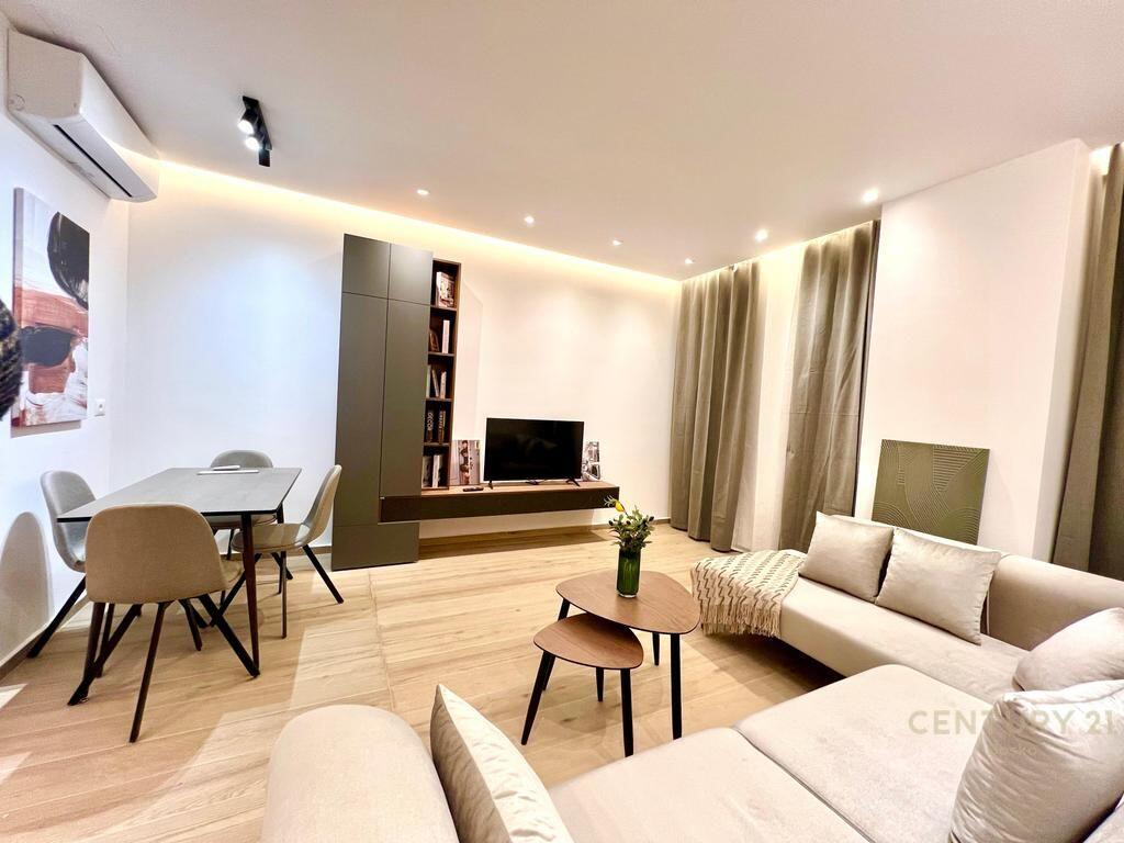 Zogu i Zi, apartament 1+1 per qira