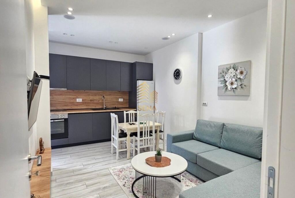 Rent, Apartment 2+1+balcony, Relux Residence, Shkoze, 400 Euro/Month