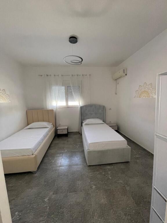 Jepet me qira shtëpi private – Lagjja e Re, Durrës