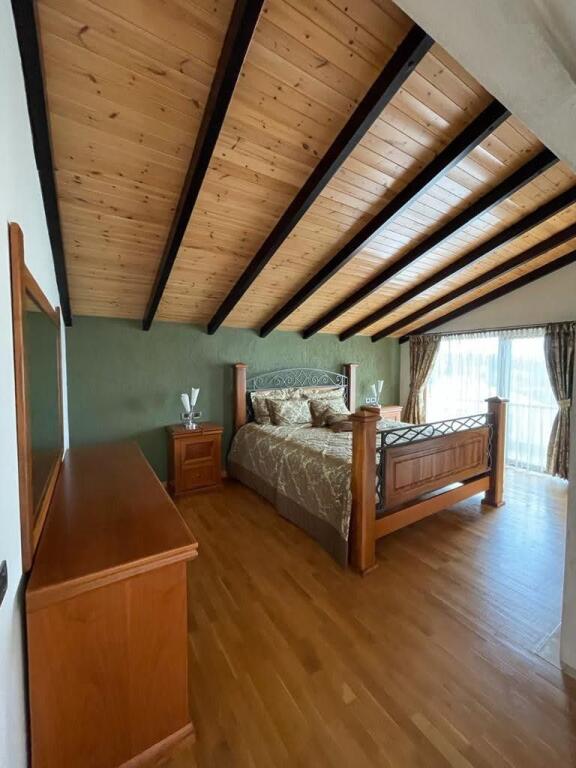 🏠 Luxury Villa for Sale