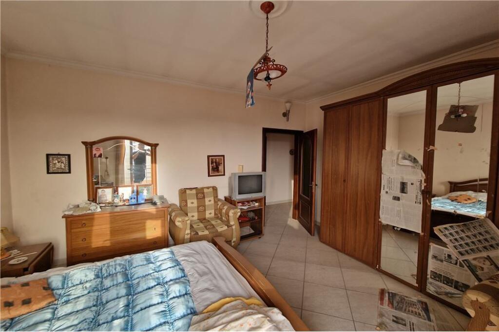 Okazion Penthouse ne shitje prane parkut Aulona,Vlore