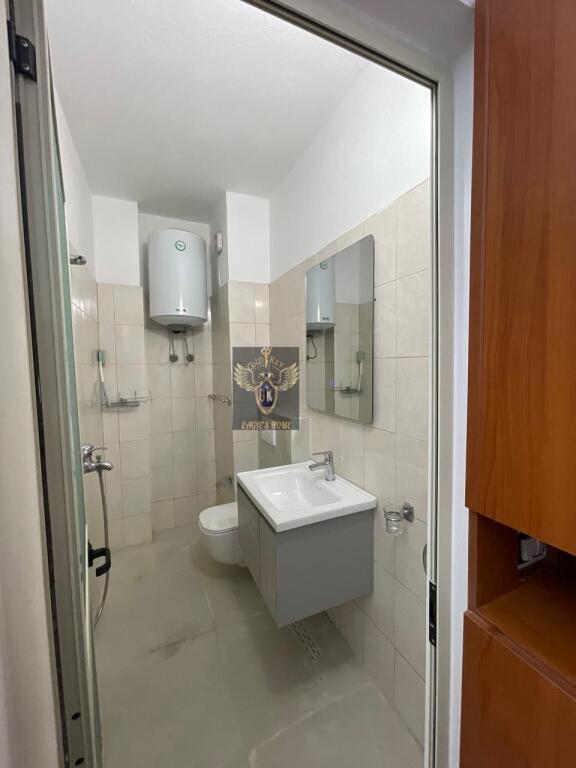 🏡 Apartment for rent 1+1 – Near Flagship Center, Durres