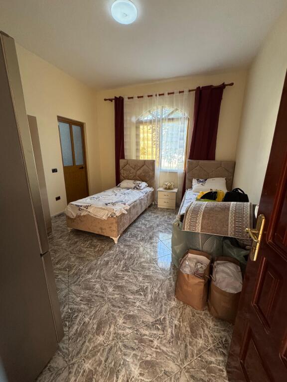 Jepet me Qera Shtepi Private ne Shkallnur