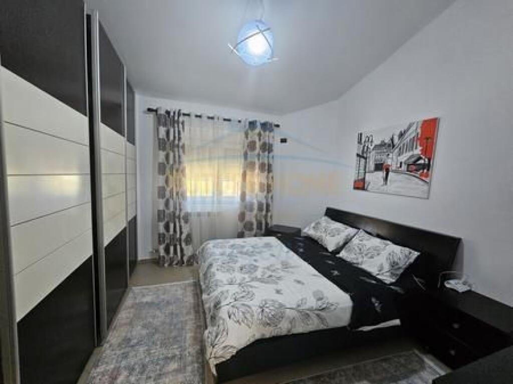 For sale, Villa+Land, Ibë, Tirana.