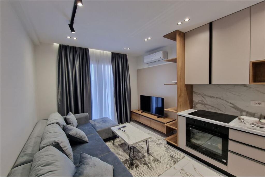 2+1 Apartment for rent in Skele, Vlore 3 min Away from the Lungomare