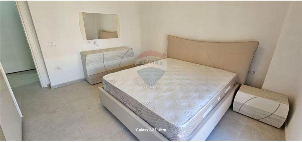 SHITET Apartament 2+1+2+Post Parkimi