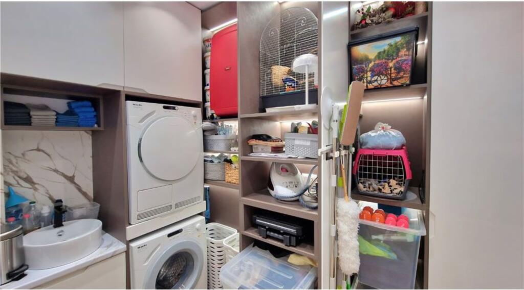 Luxury Apartment 3+2+3 for Sale with Sea View in Ujë të Ftohtë, Vlorë