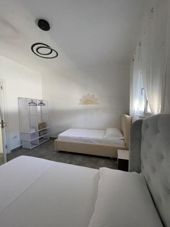 Jepet me qira shtëpi private – Lagjja e Re, Durrës