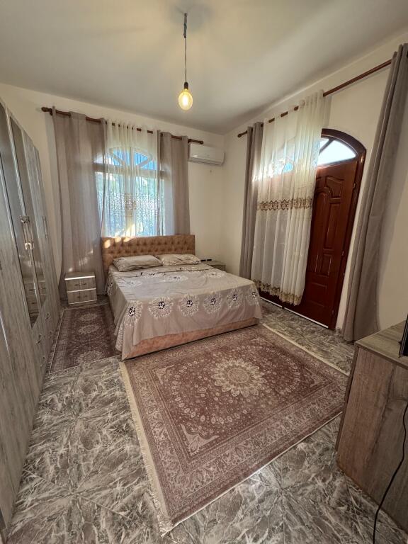 Jepet me Qera Shtepi Private ne Shkallnur