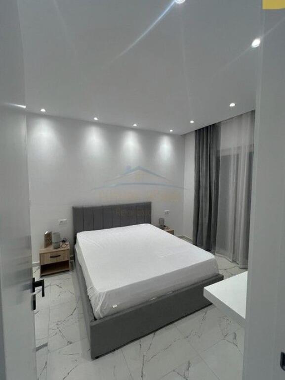 Affitto, Appartamento 1+1, Zogu i Zi, Tirana.