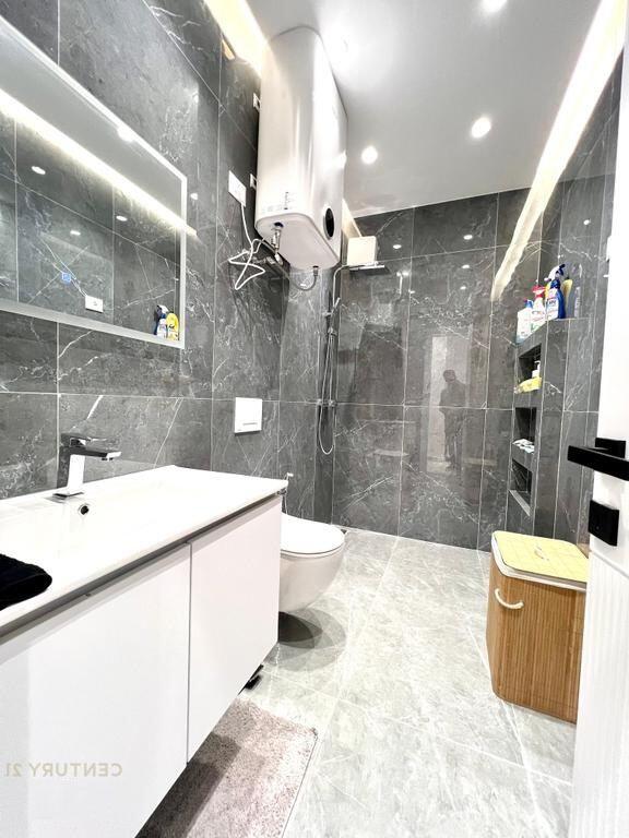 Apartament 1+1 per qira Zogu i Zi