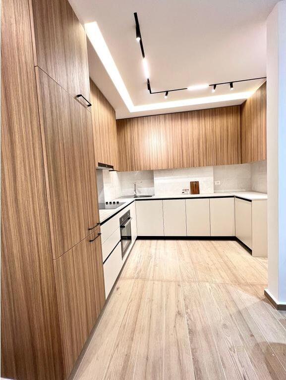 Zogu i Zi, 1+1 apartment for rent