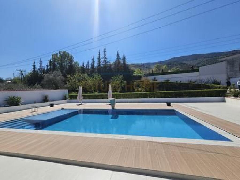 For sale, Villa+Land, Ibë, Tirana.