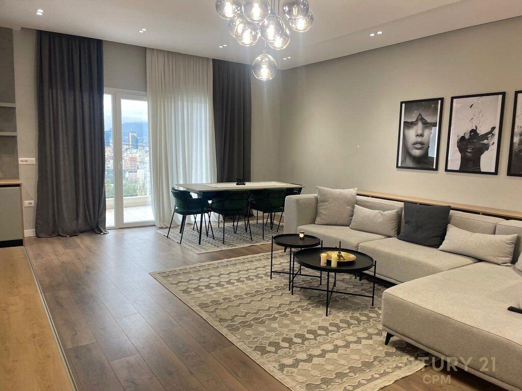 Botanical Garden – Luxury Apartment 3+1 for Rent