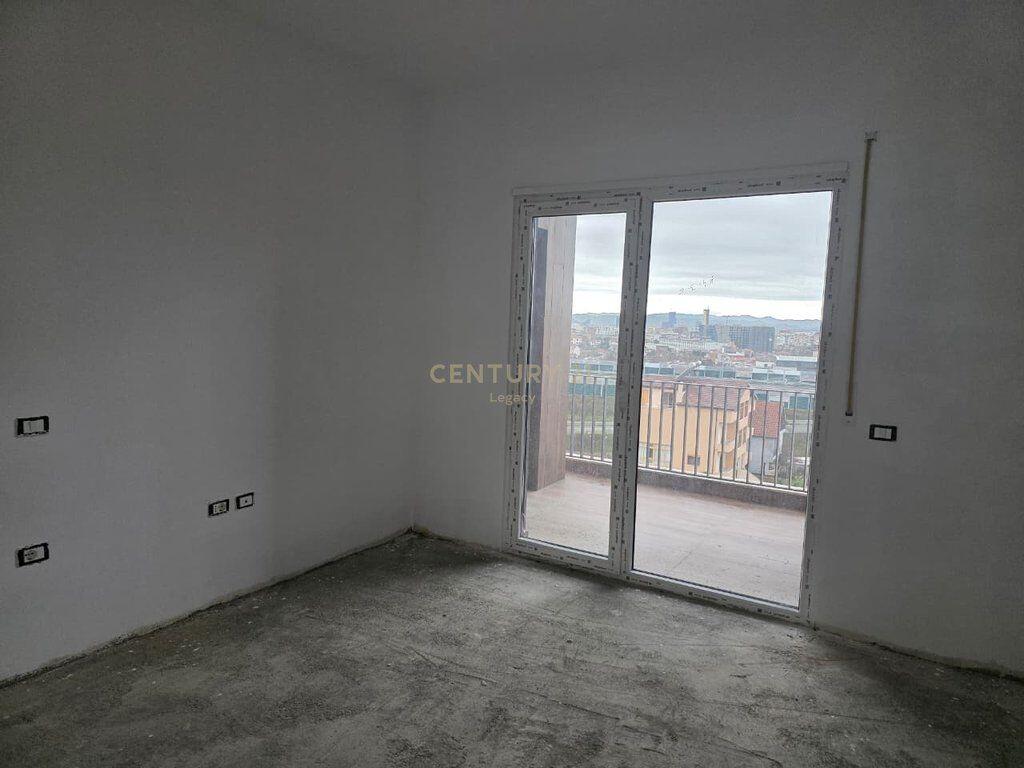 Apartament 2+1 në shitje Ali Demi - 165000 Euro