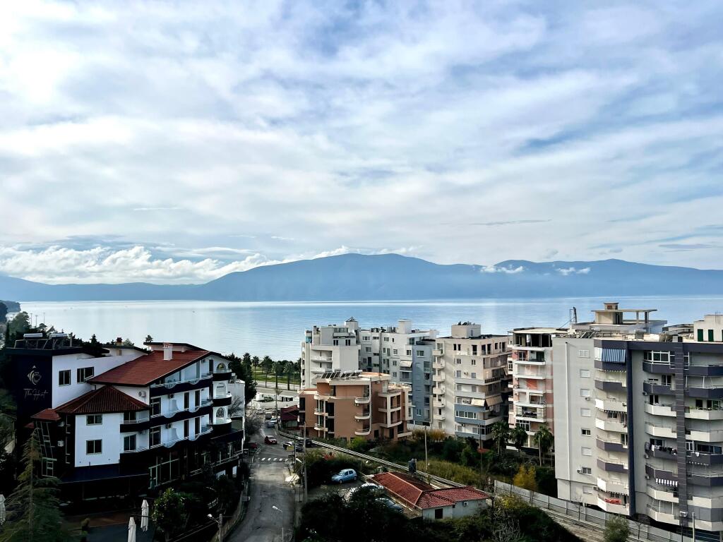 Apartament në shitje Lungomare Vlorë