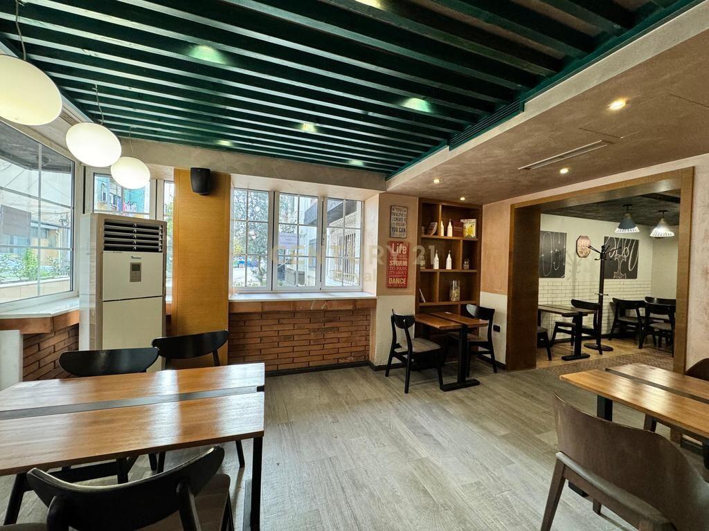 RESTAURANT FOR RENT NEAR ZOGU I ZI 2,000 € /Month