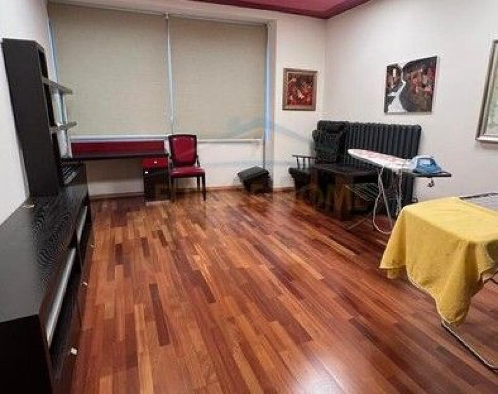 Affitto, Appartamento 3+1+2, Vicino al centro, Tirana