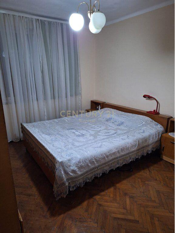 Apartment for rent at 21 Dhjetori
